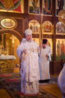 Преосвященный Стефан возглавил Божественную литургию в храме преподобного Серафима Саровского в городе Жлобине Преосвященный Стефан возглавил Божественную литургию в храме преподобного Серафима Саровского в городе Жлобине