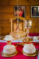 Преосвященный Стефан возглавил Божественную литургию в храме преподобного Серафима Саровского в городе Жлобине Преосвященный Стефан возглавил Божественную литургию в храме преподобного Серафима Саровского в городе Жлобине