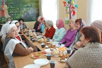 В территориальном ЦСОН Жлобинского района прошли Рожественские мероприятия