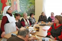 В территориальном ЦСОН Жлобинского района прошли Рожественские мероприятия