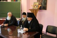 Преосвященный Стефан, епископ Гомельский и Жлобинский возглавил работу круглого стола по проблемам старообразных приходов