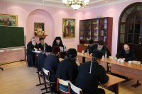 Преосвященный Стефан, епископ Гомельский и Жлобинский возглавил работу круглого стола по проблемам старообразных приходов