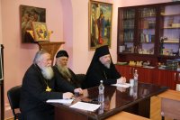 Преосвященный Стефан, епископ Гомельский и Жлобинский возглавил работу круглого стола по проблемам старообразных приходов