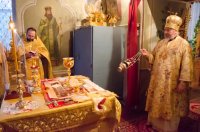 Божественная литургия в Свято-Петро-Павловском кафедральном соборе г.Гомеля