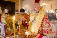 В Неделю 36-ю по Пятидесятнице Преосвященнейший Стефан возглавил Божественную Литургию в  приходе храма свв.блгг.кнн. Петра и Февронии Муромских г.Гомеля