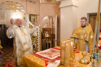 Божественная литургия в день перенесения мощей Иоанна Златоуста