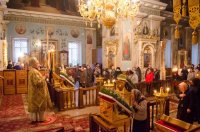 Божественная литургия в Свято-Петро-Павловском кафедральном соборе г.Гомеля