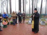 В Добруше почтили подвиг воинов-интернационалистов В Добруше почтили подвиг воинов-интернационалистов