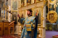 Божественная литургия в Свято-Петро-Павловском кафедральном соборе г.Гомеля Божественная литургия в Свято-Петро-Павловском кафедральном соборе г.Гомеля