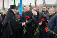 Преосвященнейший Стефан принял участие в торжественном митинге ко Дню защитников Отечества и Вооруженных Сил Беларуси