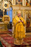 Вечернее богослужение с пением акафиста Пресвятой Богородице