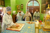 Божественная литургия в день празднования иконы Божией Матери «Козельщанская»