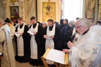 Вечернее богослужение в канун поминальной субботы