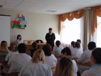 Состоялась встреча священнослужителя с медицинским персоналом Добрушской районной поликлиники