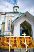 Освящение крестов и куполов в приходе  храма Архангела Михаила, п.Костюковка