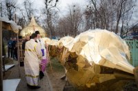 Освящение крестов и куполов в приходе  храма Архангела Михаила, п.Костюковка