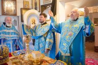 Божественная литургия в праздник Похвалы Пресвятой Богородицы (Субботы Акафиста) Божественная литургия в праздник Похвалы Пресвятой Богородицы (Субботы Акафиста)