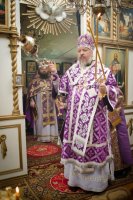 Божественная литургия Преждеосвященных Даров в день памяти священномученика Алексия (Кротенкова)