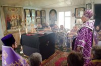 Божественная литургия Преждеосвященных Даров в день памяти священномученика Алексия (Кротенкова)