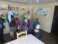 Воспитанники и воспитатели ГУО «Ясли-сад №1 г.Лоева» посетили храм Святой Живоначальной Троицы г.Лоева