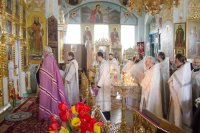 Божественная литургия в Лазареву субботу