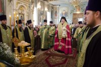 Всенощное бдение в канун Недели ваий (праздника Входа Господня в Иерусалим)