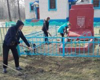 Акция по приведению в порядок мест захоронений, братских могил и мемориальных комплексов Акция по приведению в порядок мест захоронений, братских могил и мемориальных комплексов