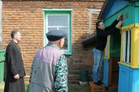 В Рогачёвском благочинии прошла акция по наведению порядка в местах захоронений священнослужителей, на братских могилах и мемориальных комплексах