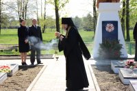Священнослужитель совершил освящение братского захоронения