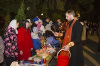 Преосвященнейший Стефан возглавил праздничные Пасхальные богослужения Преосвященнейший Стефан возглавил праздничные Пасхальные богослужения