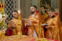 Преосвященнейший Стефан возглавил праздничные Пасхальные богослужения Преосвященнейший Стефан возглавил праздничные Пасхальные богослужения