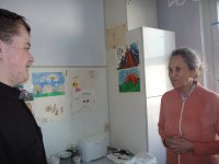 Священнослужители посетили семьи, находящиеся в трудном материальном положении Священнослужители посетили семьи, находящиеся в трудном материальном положении