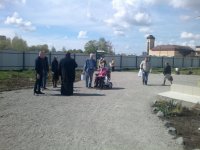 Священнослужители посетили семьи, находящиеся в трудном материальном положении Священнослужители посетили семьи, находящиеся в трудном материальном положении