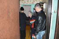 Священнослужители посетили семьи, находящиеся в трудном материальном положении Священнослужители посетили семьи, находящиеся в трудном материальном положении