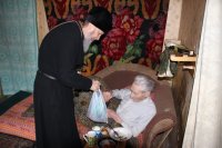 СВЕТЛОГОРСК. Священнослужитель поздравил участников  Великой Отечественной войны а.г. Боровики