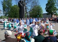 РОГАЧЕВ. Священнослужитель принял участие в торжественном митинге, посвященном 71-й годовщине победы над немецко-фашистскими захватчиками РОГАЧЕВ. Священнослужитель принял участие в торжественном митинге, посвященном 71-й годовщине победы над немецко-фашистскими захватчиками