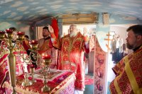 Божественная литургия в день празднования иконы Божией Матери "Нечаянная радость"