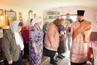 Божественная литургия в день празднования иконы Божией Матери "Нечаянная радость"