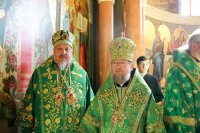 Феодосие отче, монашествующих светило и пастырю!