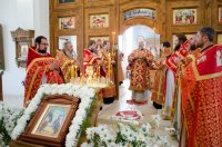 Божественная литургия в праздник иконы Божией Матери "Неупиваемая чаша"