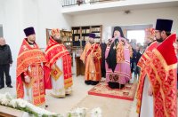 Божественная литургия в праздник иконы Божией Матери "Неупиваемая чаша"