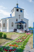 Преосвященный Стефан освятил храм Рождества Пресвятой Богородицы г.п. Уваровичи