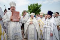 Преосвященный Стефан освятил храм Рождества Пресвятой Богородицы г.п. Уваровичи