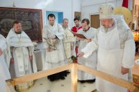 Преосвященный Стефан освятил храм Рождества Пресвятой Богородицы г.п. Уваровичи