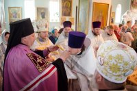 Преосвященный Стефан освятил храм Рождества Пресвятой Богородицы г.п. Уваровичи