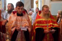 Вечернее богослужение с пением акафиста Воскресению Христову