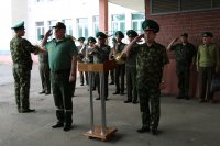 ГОМЕЛЬ. Священнослужитель принял участие в торжественном митинге,  посвященном вручению боевого оружия военнообязанным запаса