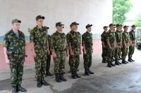 ГОМЕЛЬ. Священнослужитель принял участие в торжественном митинге,  посвященном вручению боевого оружия военнообязанным запаса