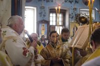 Вечернее богослужение с пением акафиста Пресвятой Богородице