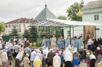 Божественная литургия в праздник Тихвинской иконы Божией Матери